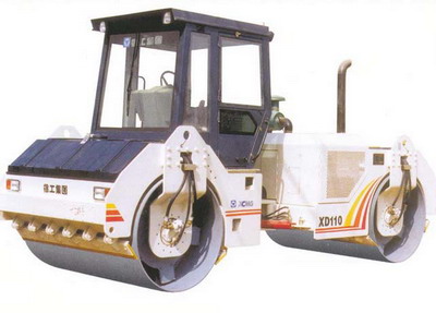 Тандемный каток XCMG XD110 Тандемный каток XCMG XD110